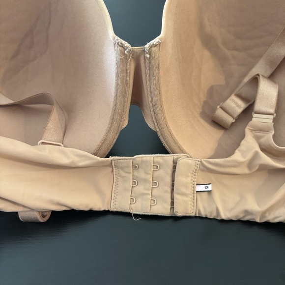 Victoria's Secret Tan Perfect Shape Bra - Picture 3 of 7